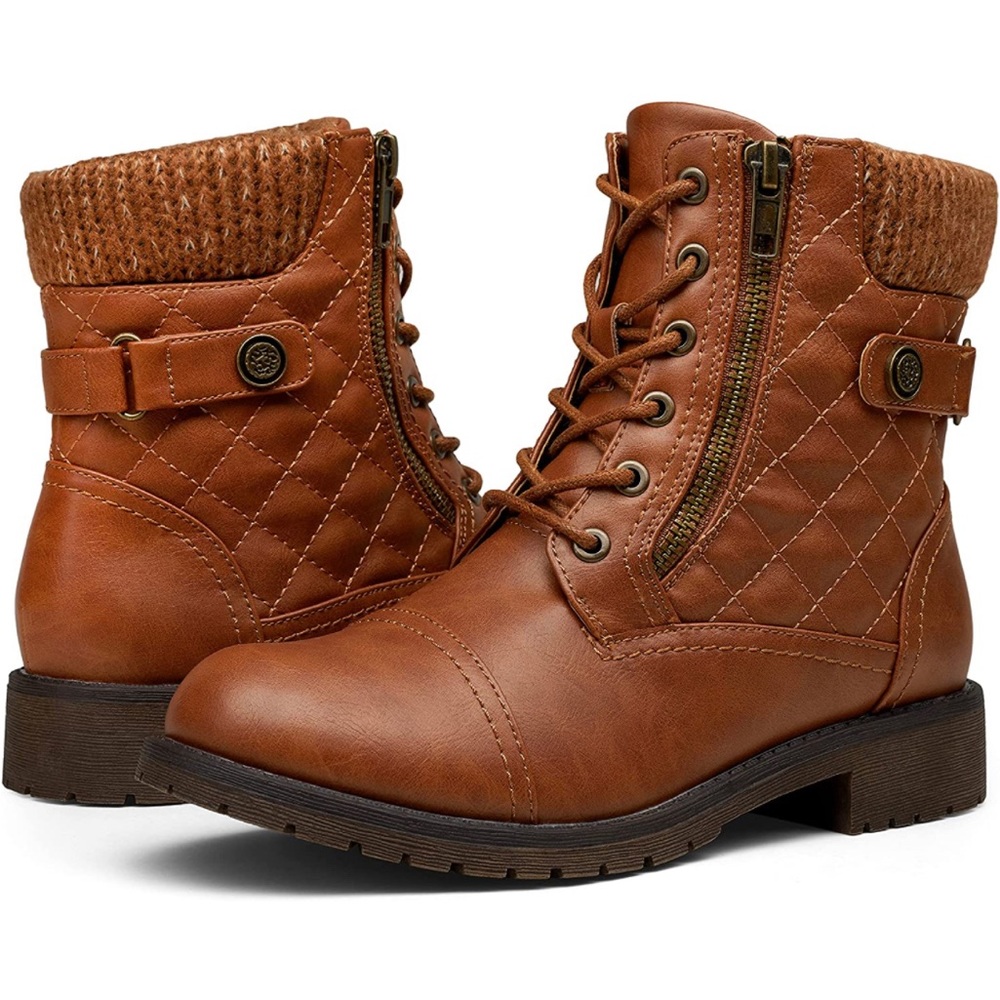 Woman’s Boots Size 7